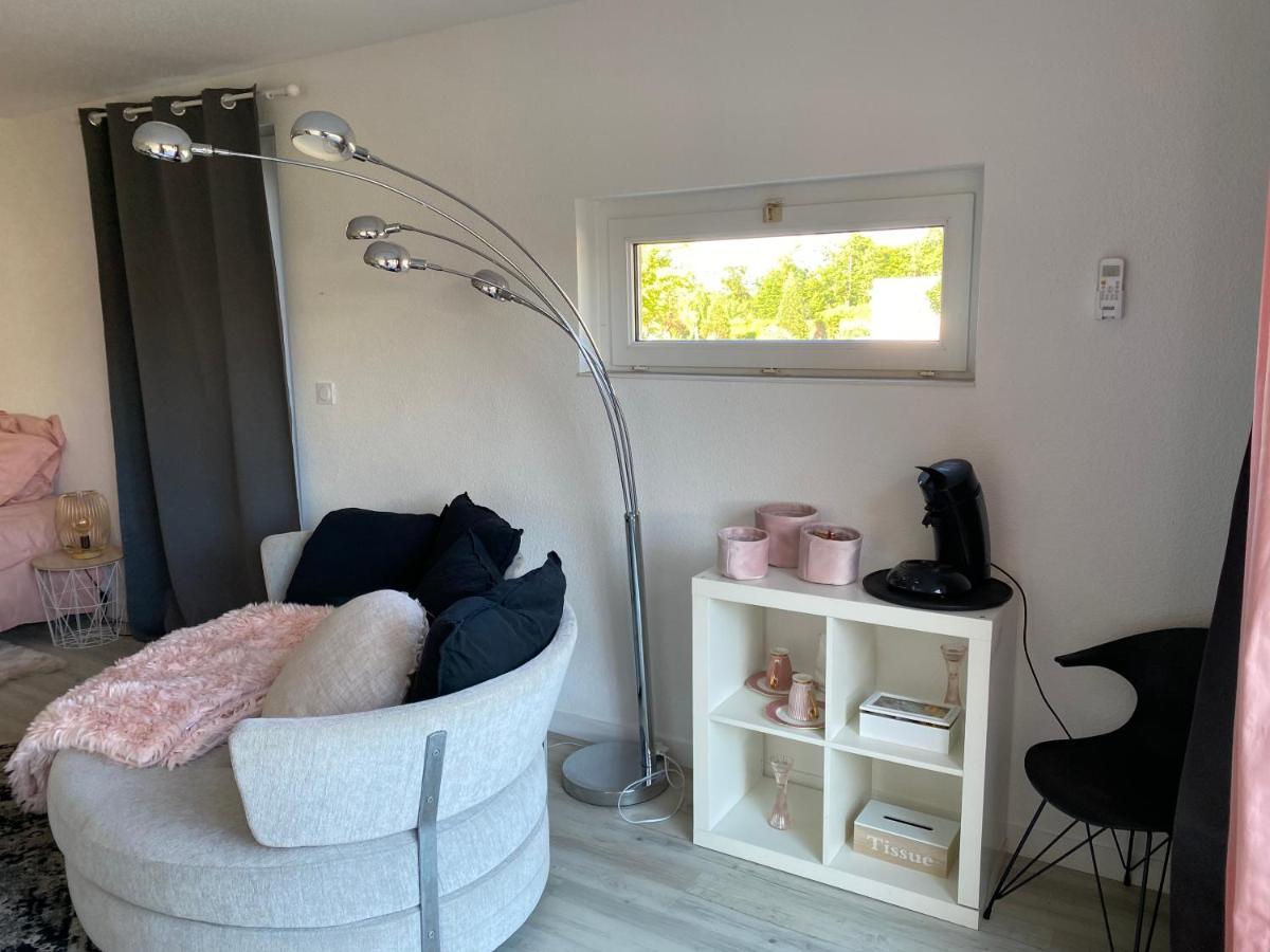 Agreable Chambre D'Hote Calme Avec Piscine Souvans Екстер'єр фото